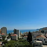Pool & Sauna Elia Residnece