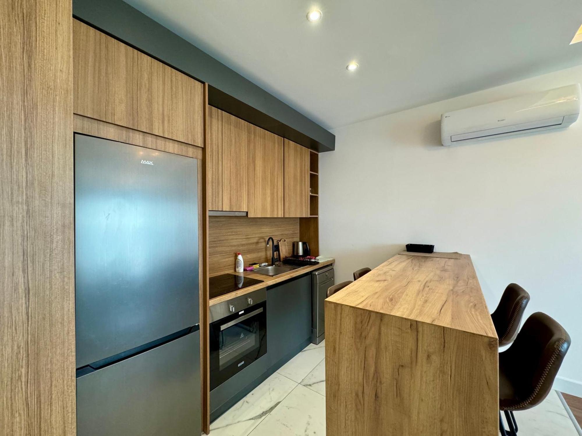 Apartment Pool & Sauna Elia Residnece Budva