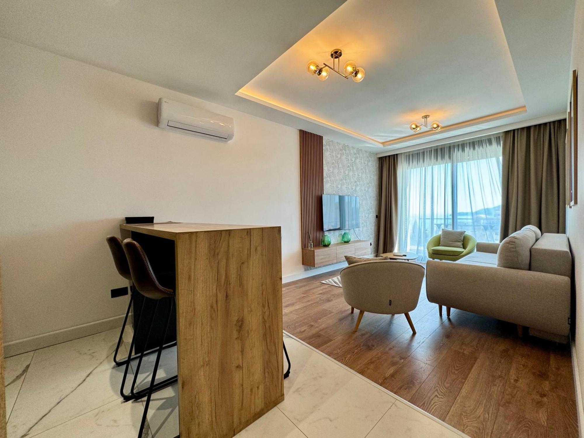 Pool & Sauna Elia Residnece Budva