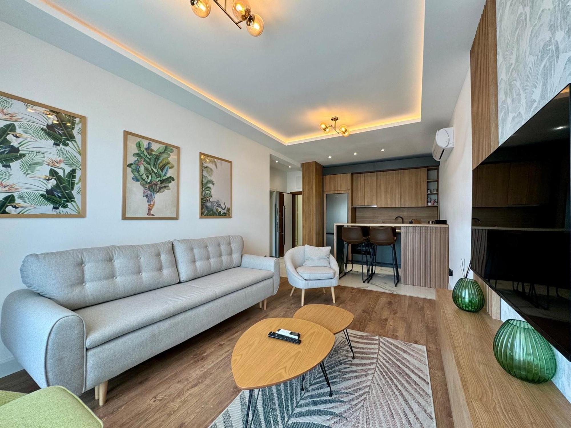 Apartment Pool & Sauna Elia Residnece *