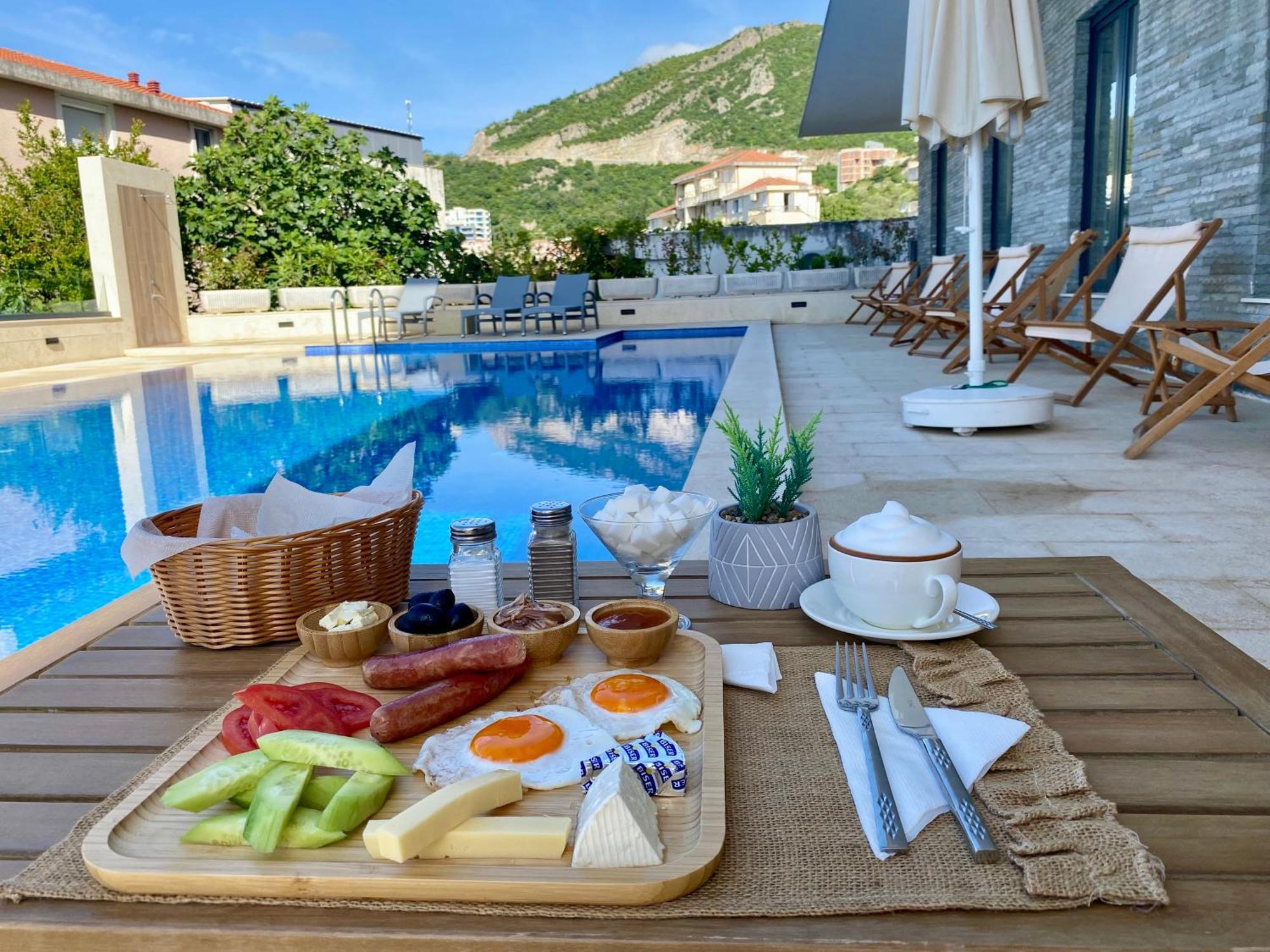 Pool & Sauna Elia Residnece * Budva
